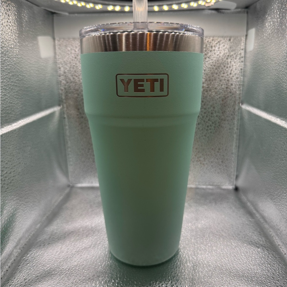 YETI Seafoam Tumbler with Clear Lid